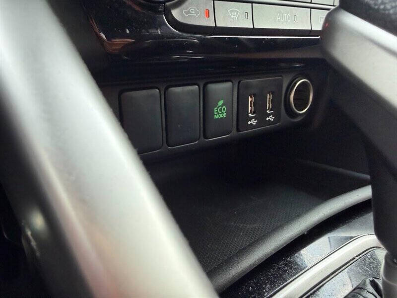 2025 Mitsubishi Eclipse Cross LE