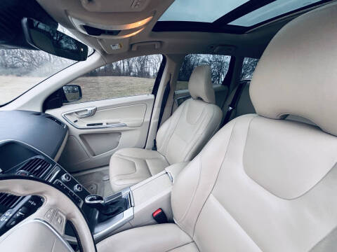 2015 Volvo XC60 T5 Drive-E Platinum