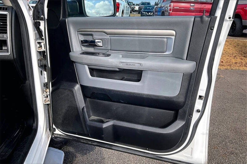 2016 RAM 1500 Big Horn