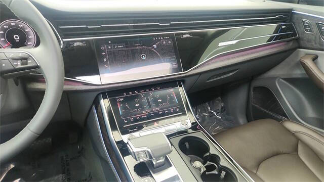 2023 Audi Q8 quattro Prestige 55 TFSI