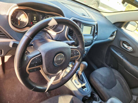 2016 Jeep Cherokee Latitude Altitude