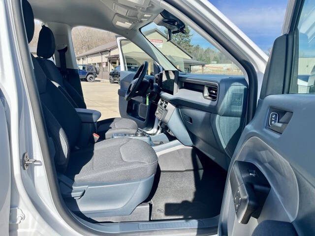 2025 Ford Maverick XL