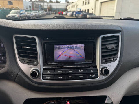 2017 Hyundai Tucson SE