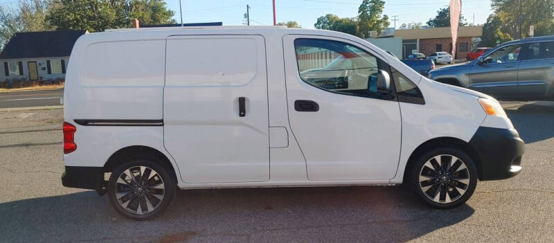 2015 Nissan NV200 SV