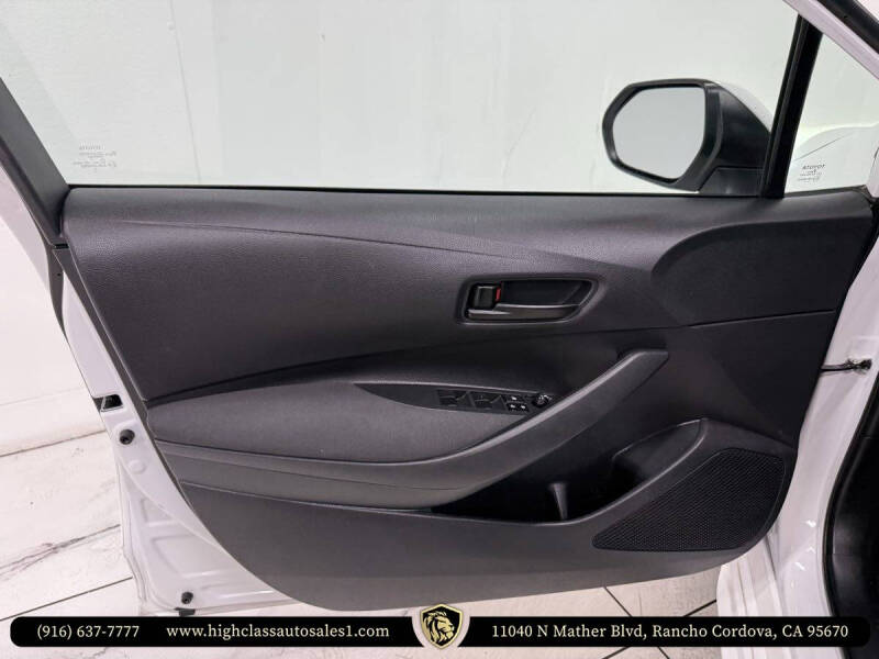 2023 Toyota Corolla LE