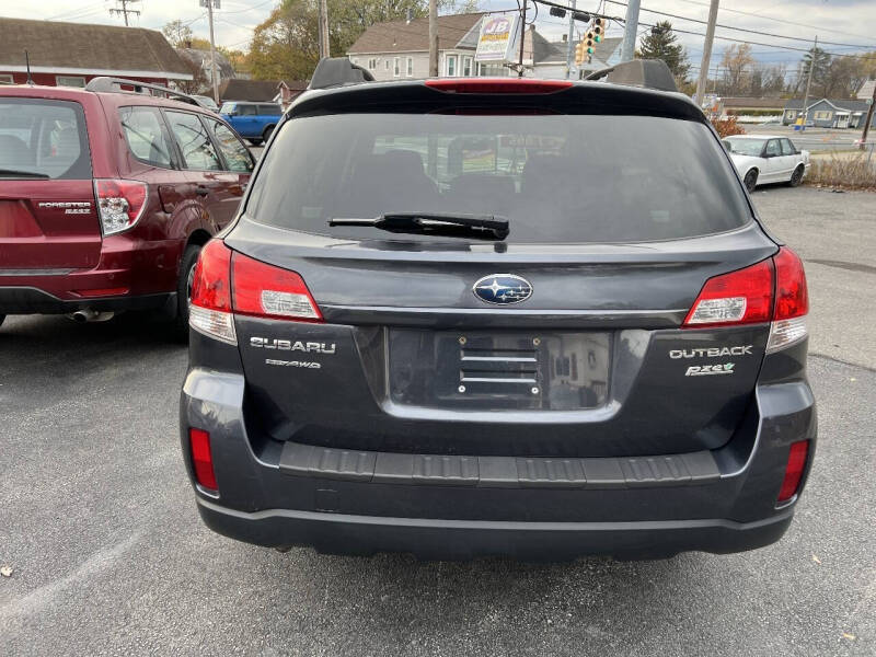 2011 Subaru Outback 2.5i Premium