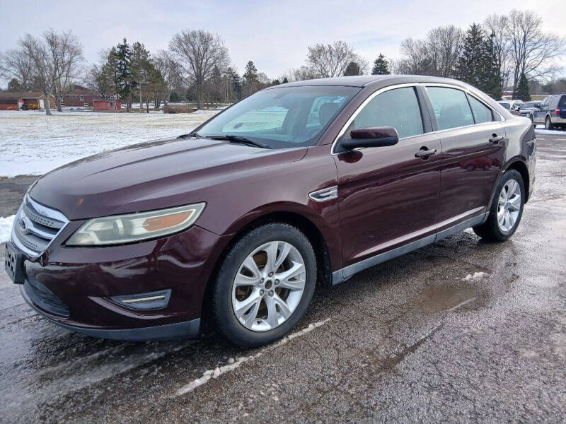2011 Ford Taurus SEL's photo
