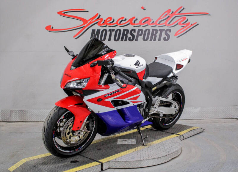 2005 Honda CBR1000RR
