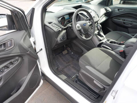 2016 Ford Escape S