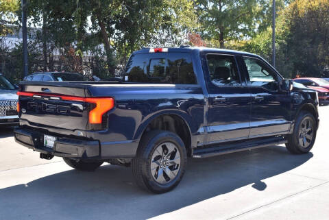 2023 Ford F-150 Lightning Lariat