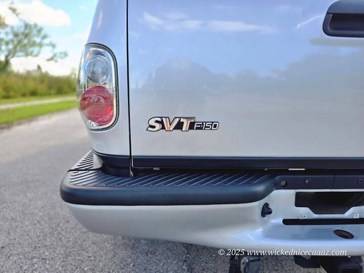 2002 Ford F-150 SVT Lightning