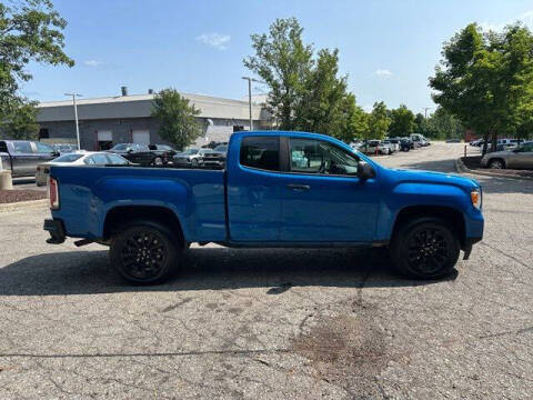 2022 GMC Canyon Elevation Standard