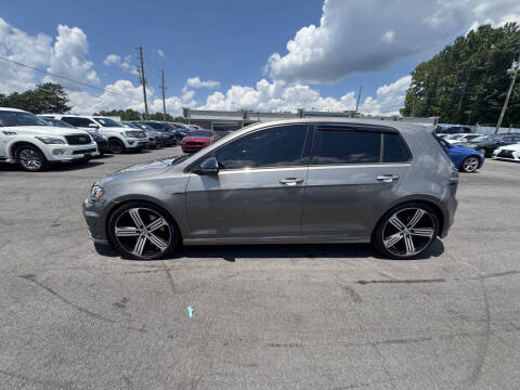 2017 Volkswagen Golf R 4Motion