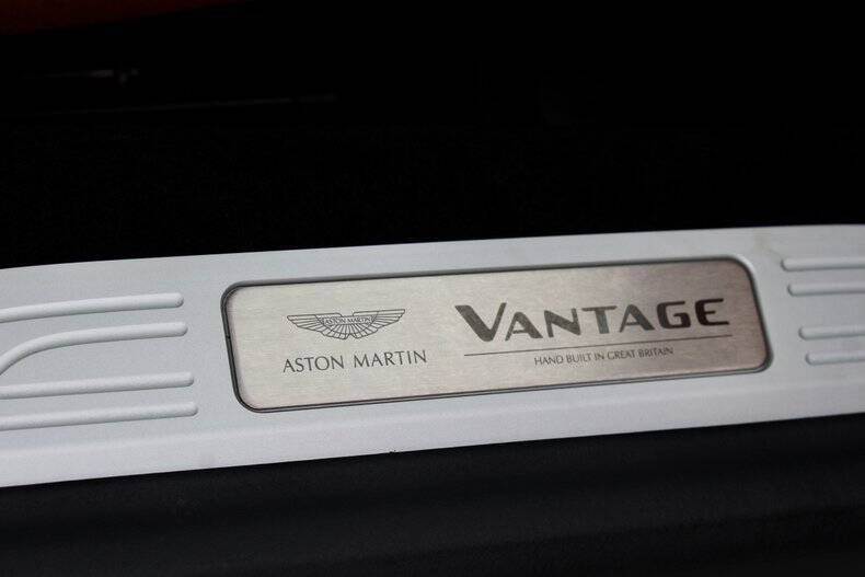 2023 Aston Martin Vantage