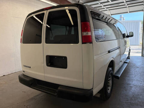 2023 Chevrolet Express LS 3500