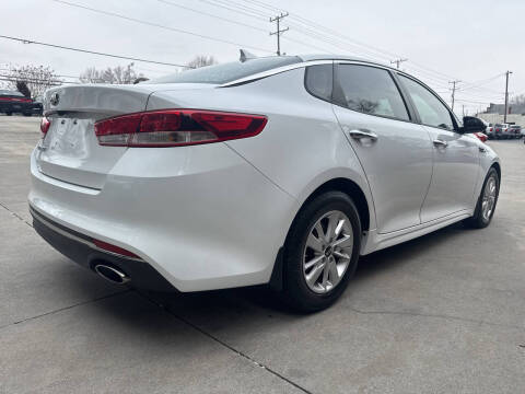 2016 Kia Optima LX