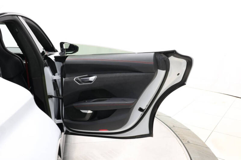 2022 Audi RS e-tron GT quattro