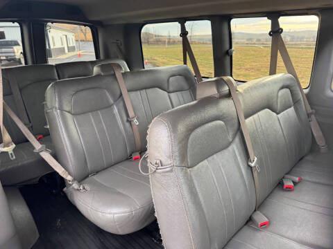 2018 Chevrolet Express LS 2500