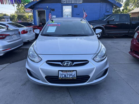 2013 Hyundai Accent GS