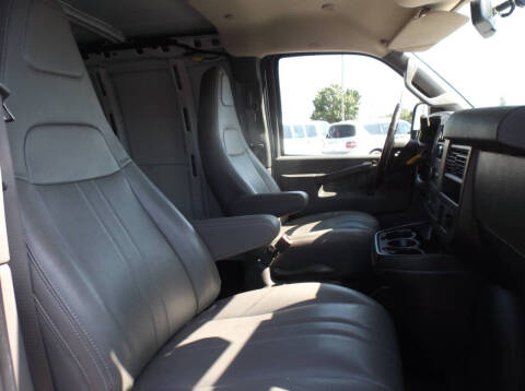2021 Chevrolet Express 2500