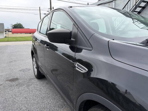 2014 Ford Escape S