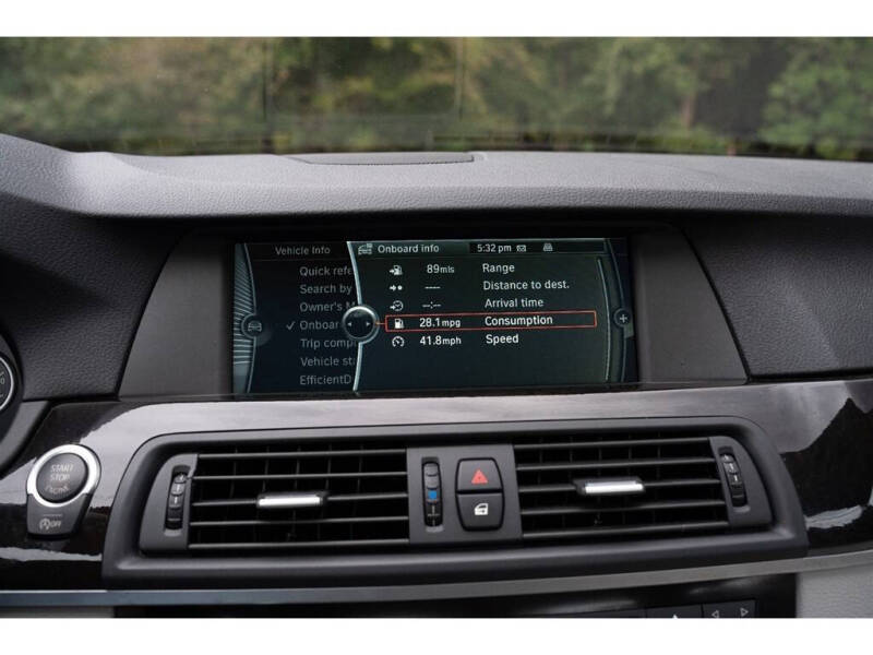 2012 BMW 5 Series 528i