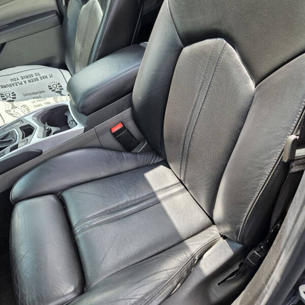 2011 Cadillac SRX Performance Collection
