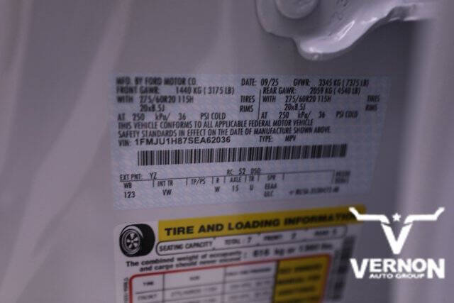 2025 Ford Expedition Active