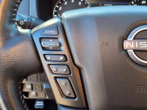 2024 Nissan Frontier SL