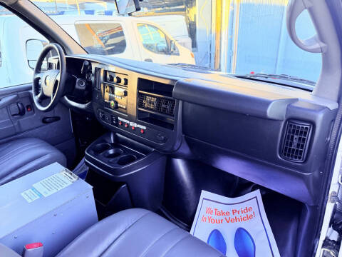2013 Chevrolet Express 2500
