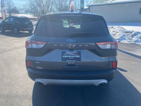2020 Ford Escape SE