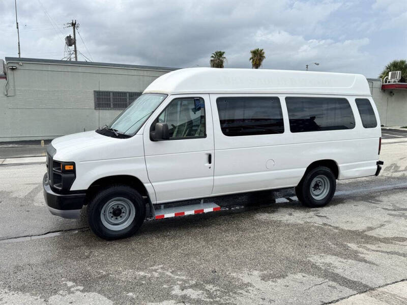 2013 Ford E-Series E-150