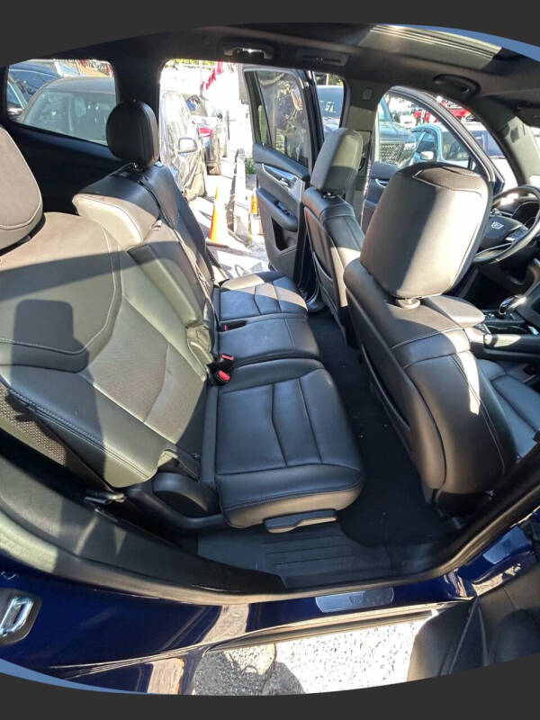 2023 Cadillac XT6 Premium Luxury