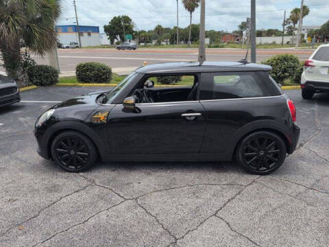 2015 MINI Hardtop 2 Door Cooper