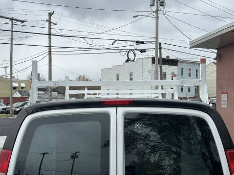 2015 GMC Savana 2500