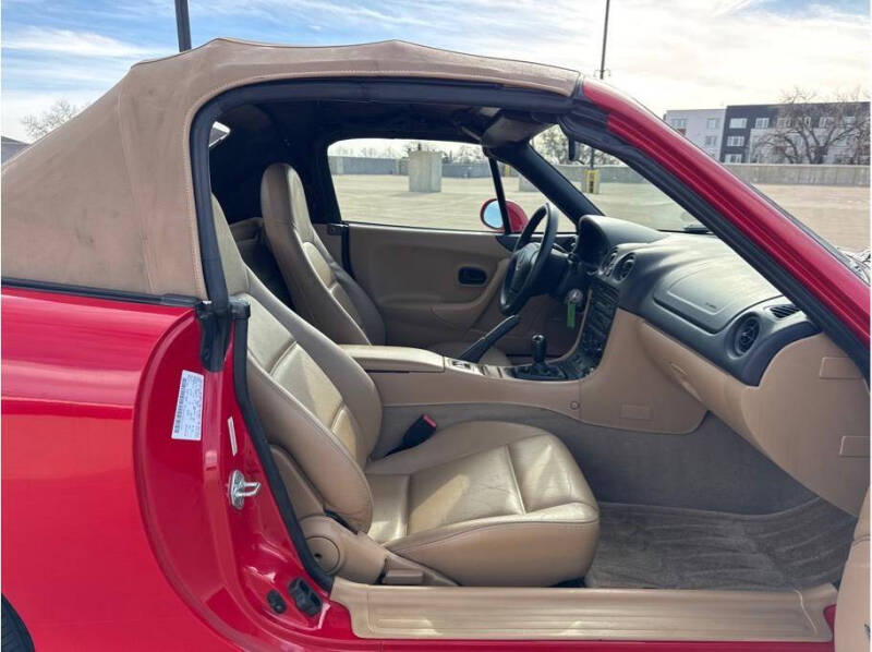 1999 Mazda MX-5 Miata