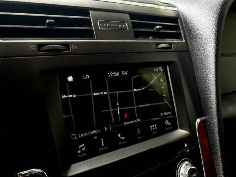 2017 Lincoln Navigator L Select