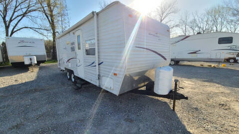 2004 Gulf Stream Roadrunner 240 bh