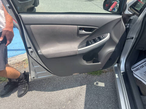 2011 Toyota Prius Three