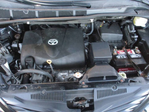 2017 Toyota Sienna L 7-Passenger