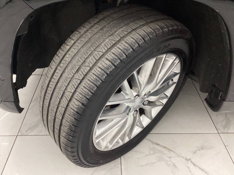 2017 Jeep Grand Cherokee Summit