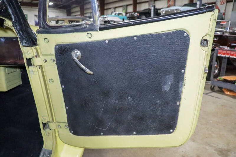 1949 Willys Jeepster