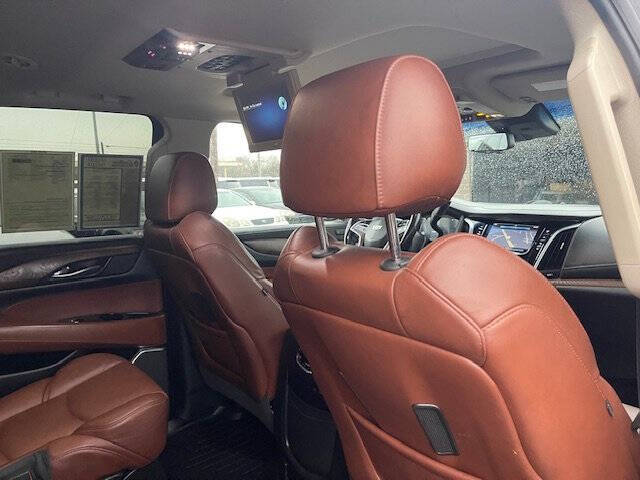 2018 Cadillac Escalade Premium Luxury