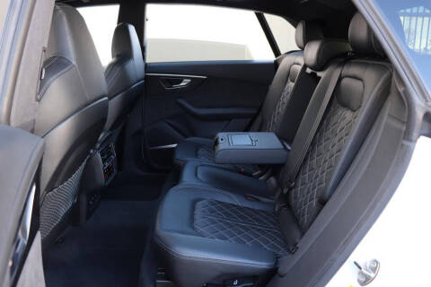 2023 Audi SQ8 4.0T quattro Prestige