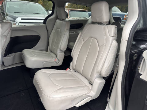 2019 Chrysler Pacifica Touring L Plus