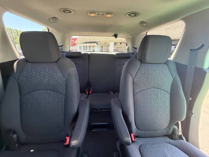 2011 GMC Acadia SLE