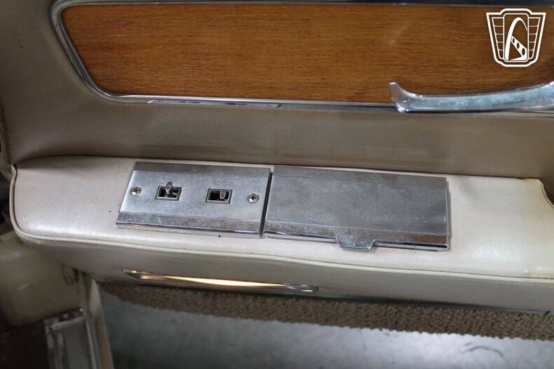 1963 Lincoln Continental