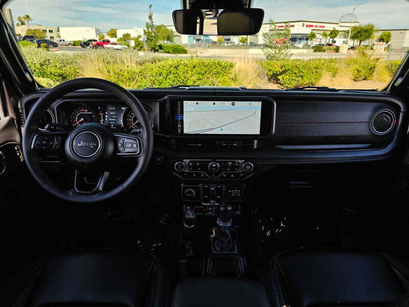 2024 Jeep Gladiator