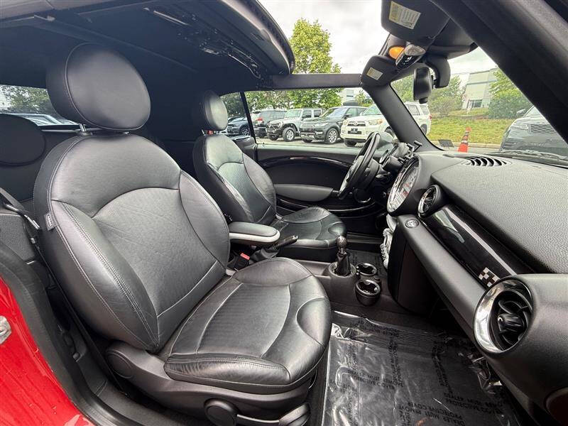 2010 MINI Cooper John Cooper Works
