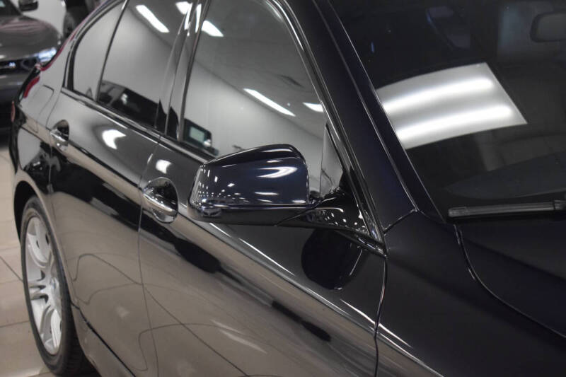 2013 BMW 5 Series 528i